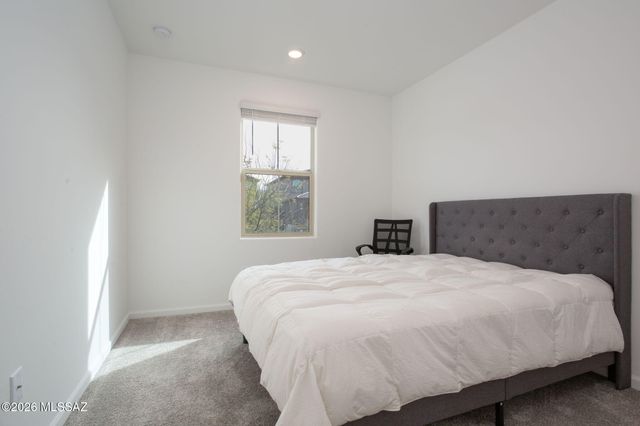 7912 S Bonanza Park Drive, Tucson, AZ 85747