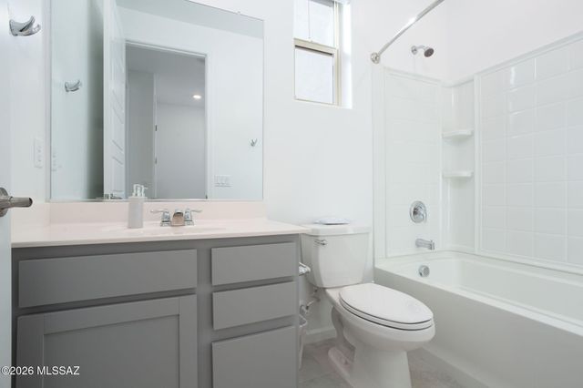 7912 S Bonanza Park Drive, Tucson, AZ 85747