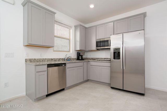 7912 S Bonanza Park Drive, Tucson, AZ 85747