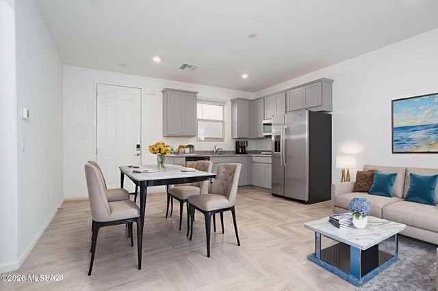 7912 S Bonanza Park Drive, Tucson, AZ 85747