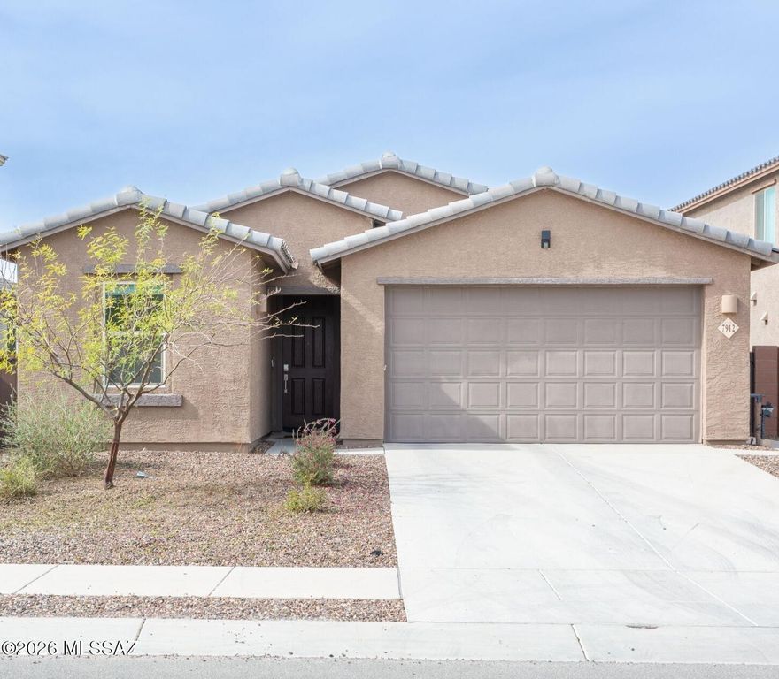 7912 S Bonanza Park Drive, Tucson, AZ 85747
