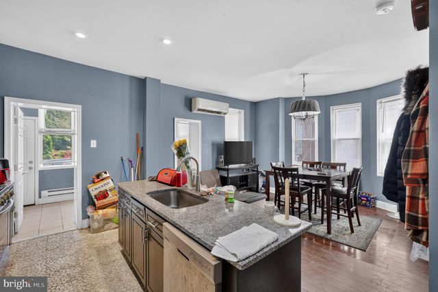 77 E LA CROSSE AVE, Lansdowne, PA 19050