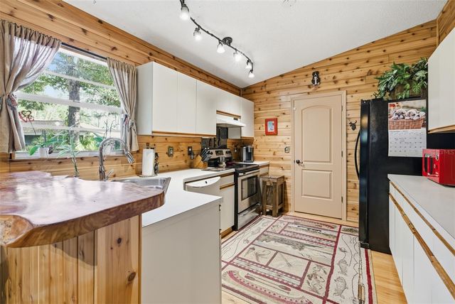 331 BEARDED OAKS CIRCLE, Sarasota, FL 34232