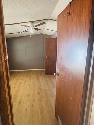 916 W Violet Drive, Pharr, TX 78577