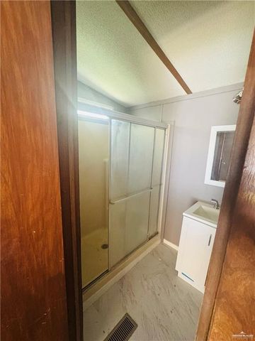 916 W Violet Drive, Pharr, TX 78577