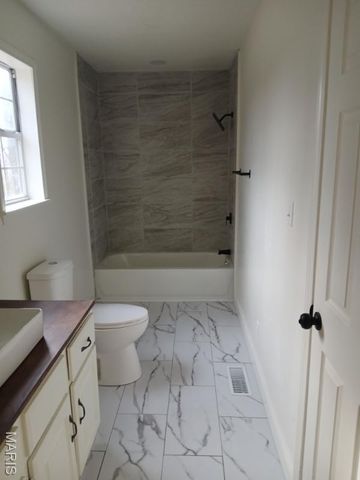 45 Ripley 142E-20F, Doniphan, MO 63935