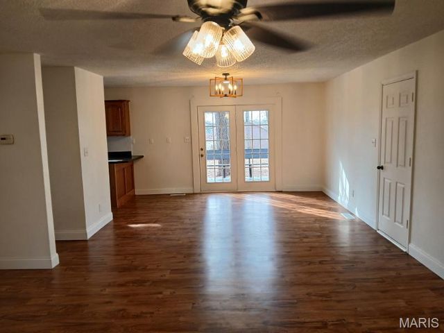 45 Ripley 142E-20F, Doniphan, MO 63935