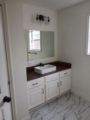 45 Ripley 142E-20F, Doniphan, MO 63935