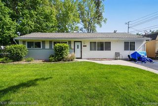 6612 Rowley Drive, Waterford, MI 48329
