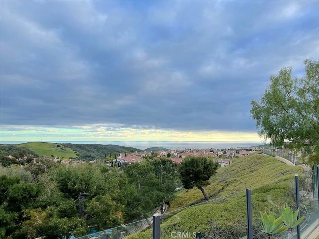 4 Highpoint, Newport Coast, CA 92657