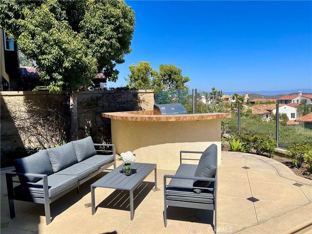 4 Highpoint, Newport Coast, CA 92657