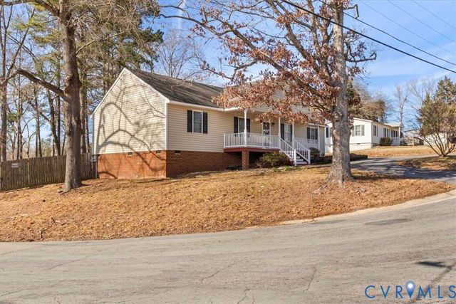 15910 Hill St, South Chesterfield, VA 23834
