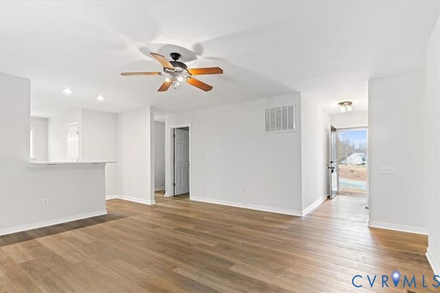 15910 Hill St, South Chesterfield, VA 23834