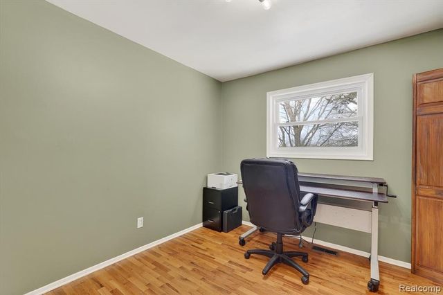 12394 Crawford Road, Otisville, MI 48463