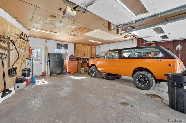 12394 Crawford Road, Otisville, MI 48463