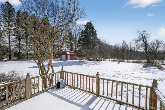 12394 Crawford Road, Otisville, MI 48463