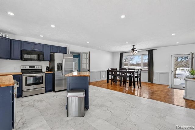 12394 Crawford Road, Otisville, MI 48463