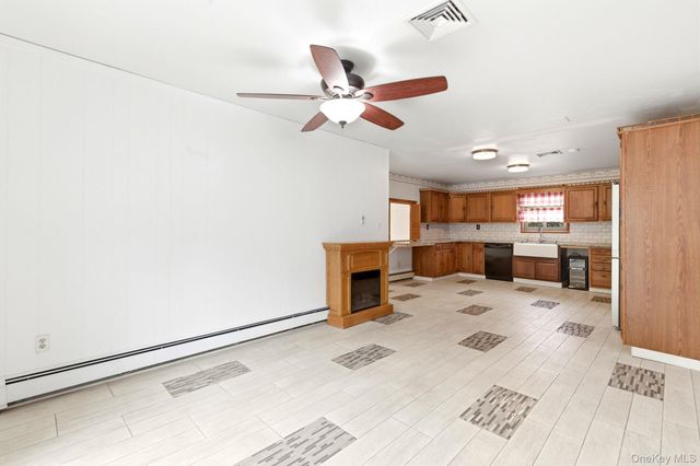 138 Arthur Avenue, Thornwood, NY 10594