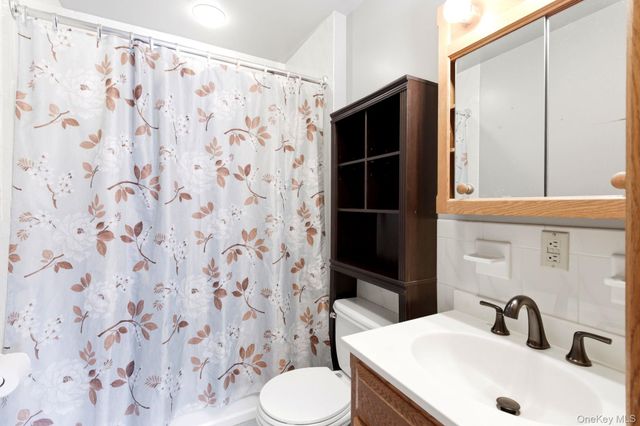 138 Arthur Avenue, Thornwood, NY 10594