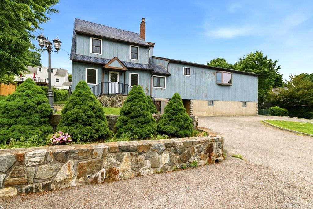 138 Arthur Avenue, Thornwood, NY 10594