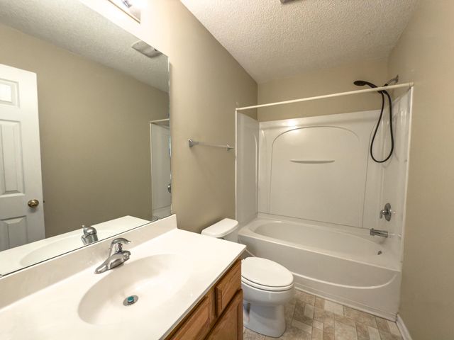 703 Pine Bluff Drive, Summerville, SC 29483