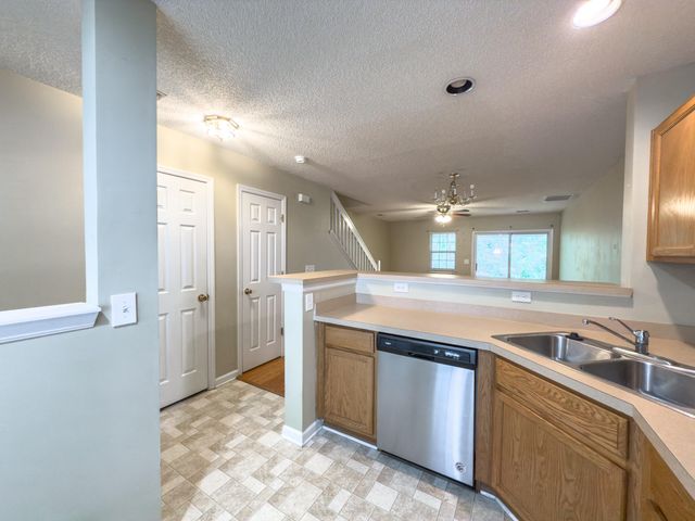 703 Pine Bluff Drive, Summerville, SC 29483