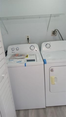 9375 Fontainebleau Blvd L221, Miami, FL 33172