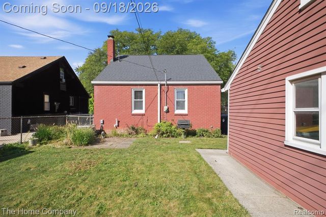 2229 18th Street, Wyandotte, MI 48192