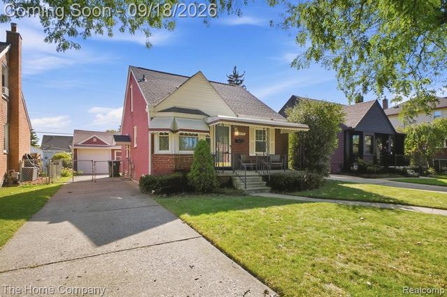 2229 18th Street, Wyandotte, MI 48192
