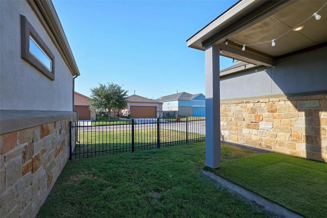 2800 Joe Dimaggio BLVD 55, Round Rock, TX 78665