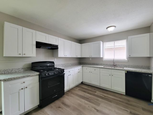 3121 Proswimmer Street, Houston, TX 77088