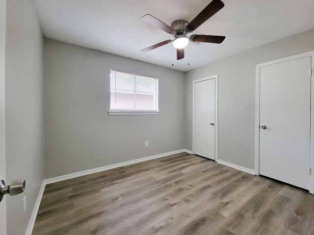 3121 Proswimmer Street, Houston, TX 77088