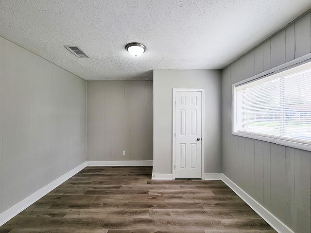 3121 Proswimmer Street, Houston, TX 77088