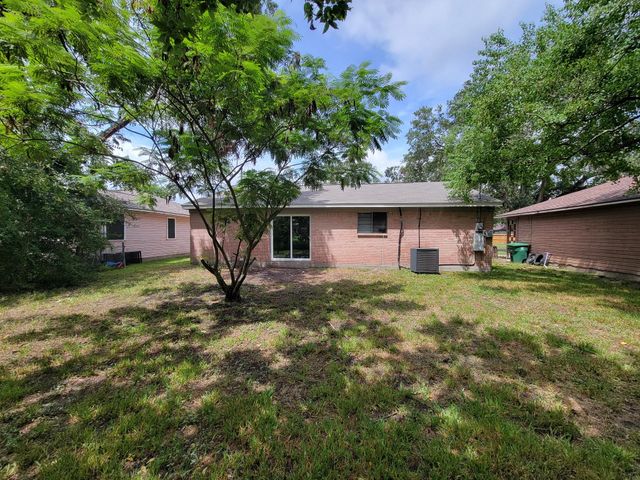 3121 Proswimmer Street, Houston, TX 77088