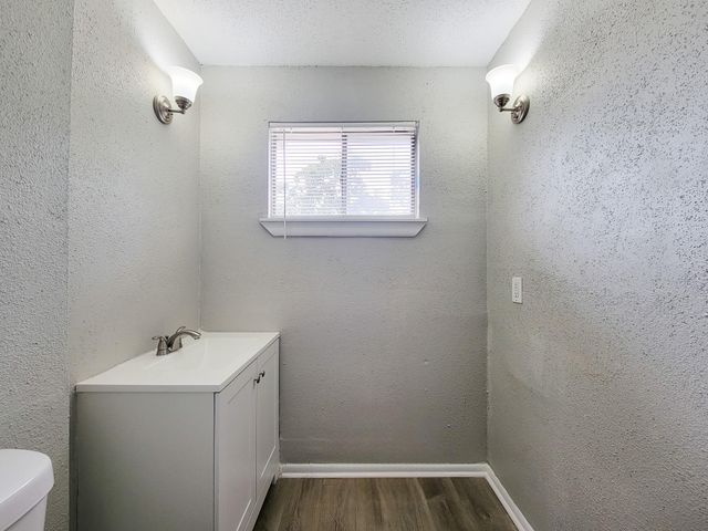 3121 Proswimmer Street, Houston, TX 77088