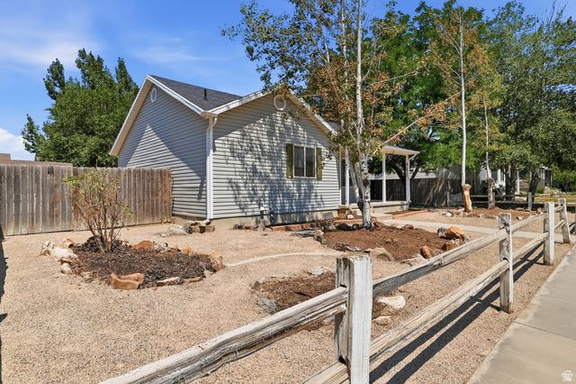 2035 E WEEPING WILLOW WAY, Eagle Mountain, UT 84005