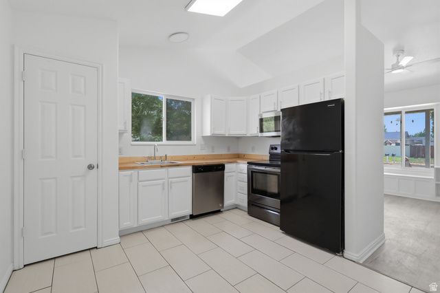 2035 E WEEPING WILLOW WAY, Eagle Mountain, UT 84005