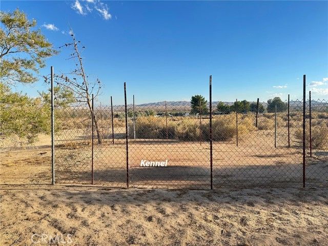 17757 Wheeler Road, Helendale, CA 92342