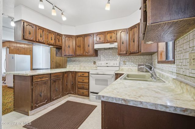 121 E 4th St. S, Oldtown, ID 83822