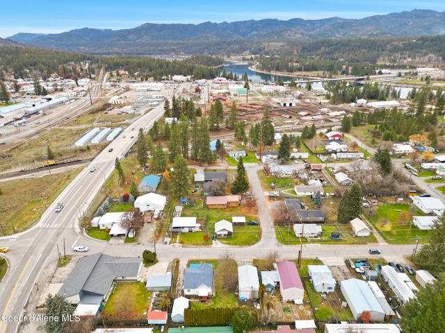 121 E 4th St. S, Oldtown, ID 83822