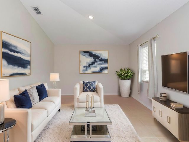 1621 SW Angelico Lane, Port St Lucie, FL 34984