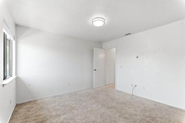 8471 Fontenay Way, Stockton, CA 95210