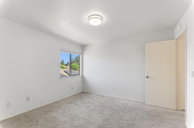 8471 Fontenay Way, Stockton, CA 95210