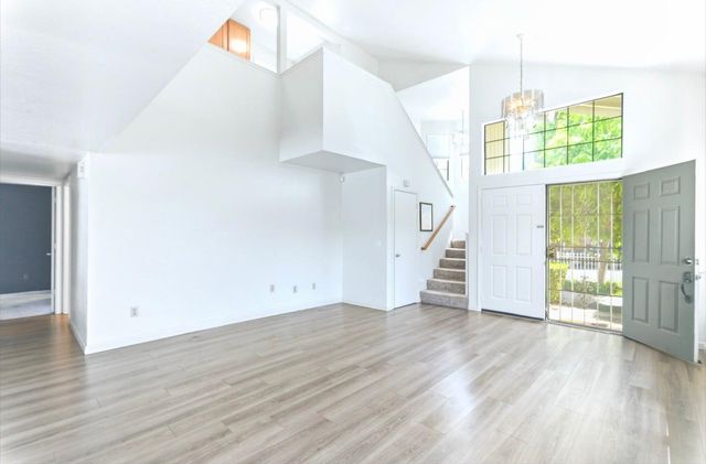 8471 Fontenay Way, Stockton, CA 95210