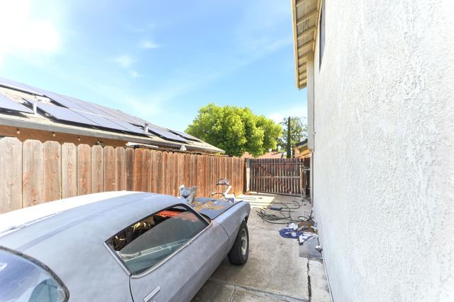 8471 Fontenay Way, Stockton, CA 95210