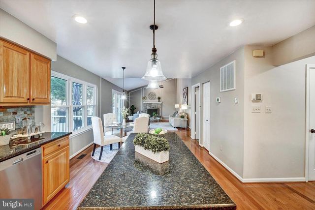 3124 ASHBURTON AVE, Herndon, VA 20171