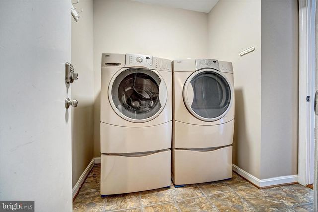 3124 ASHBURTON AVE, Herndon, VA 20171