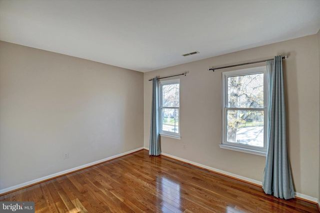 3124 ASHBURTON AVE, Herndon, VA 20171