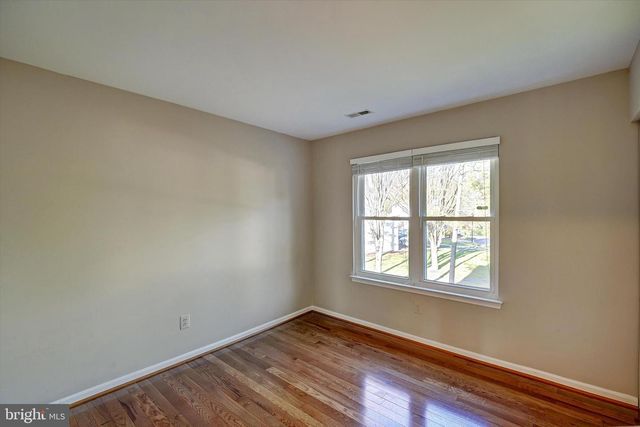 3124 ASHBURTON AVE, Herndon, VA 20171