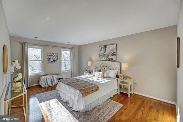 3124 ASHBURTON AVE, Herndon, VA 20171